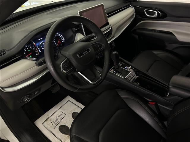 2024 Jeep Compass Limited (Stk: 43601J) in Belleville - Image 13 of 27