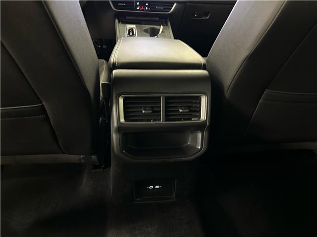 2025 Volkswagen Atlas Cross Sport 2.0 TSI Comfortline (Stk: 43606J) in Belleville - Image 9 of 27