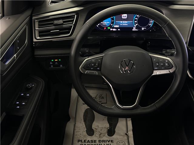 2025 Volkswagen Atlas Cross Sport 2.0 TSI Comfortline (Stk: 43606J) in Belleville - Image 11 of 27