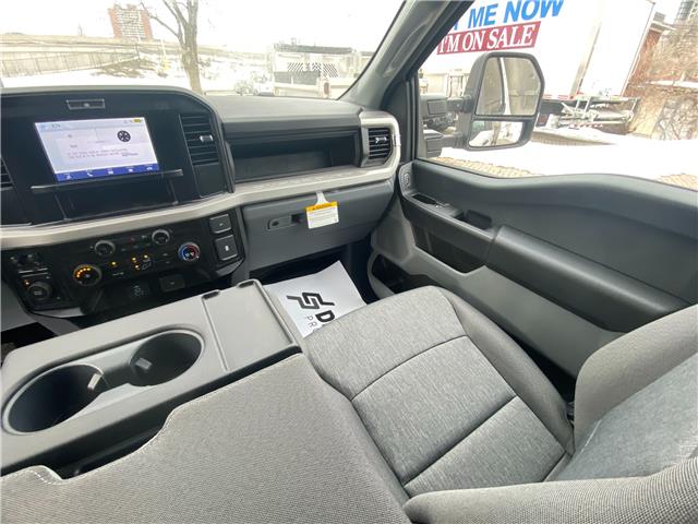 2026 Ford F-550 Chassis  (Stk: 2601460) in Ottawa - Image 12 of 20