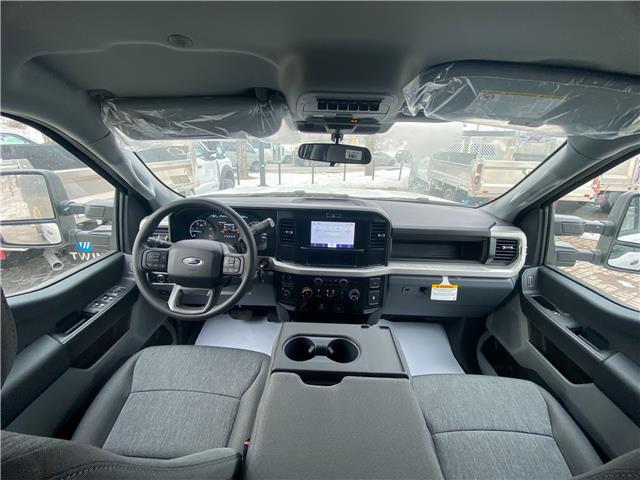 2026 Ford F-550 Chassis  (Stk: 2601460) in Ottawa - Image 14 of 20