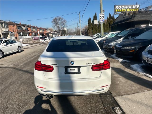 2017 BMW 330i xDrive (Stk: B003813) in Scarborough - Image 4 of 17