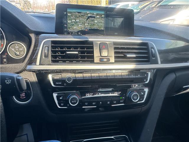 2017 BMW 330i xDrive (Stk: B003813) in Scarborough - Image 11 of 17