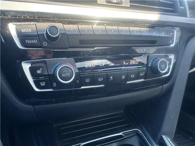 2017 BMW 330i xDrive (Stk: B003813) in Scarborough - Image 12 of 17