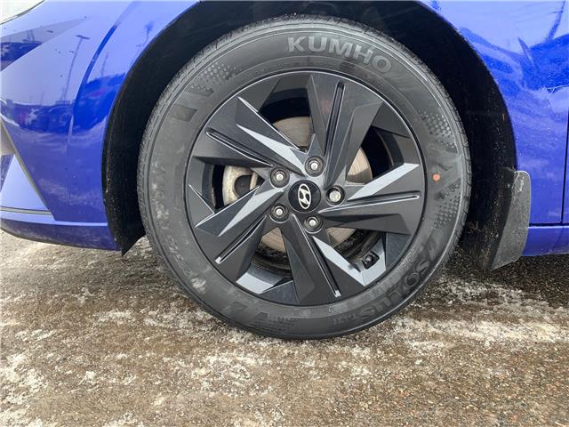 2023 Hyundai Elantra Preferred (Stk: 32685B) in Thunder Bay - Image 7 of 13