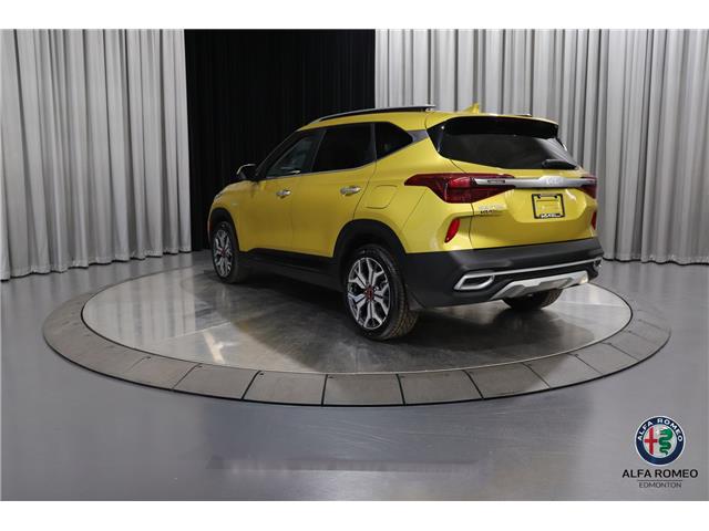 2023 Kia Seltos SX Turbo w/Black Interior (Stk: 26608a) in Edmonton - Image 3 of 22