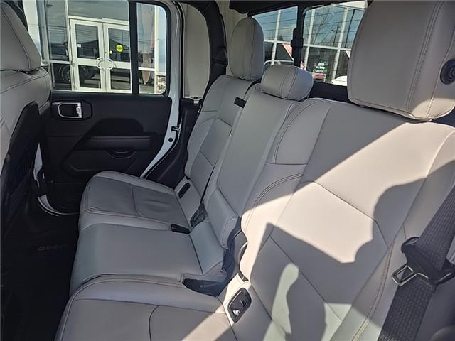 2023 Jeep Gladiator Mojave (Stk: U2604) in Miramichi - Image 11 of 13