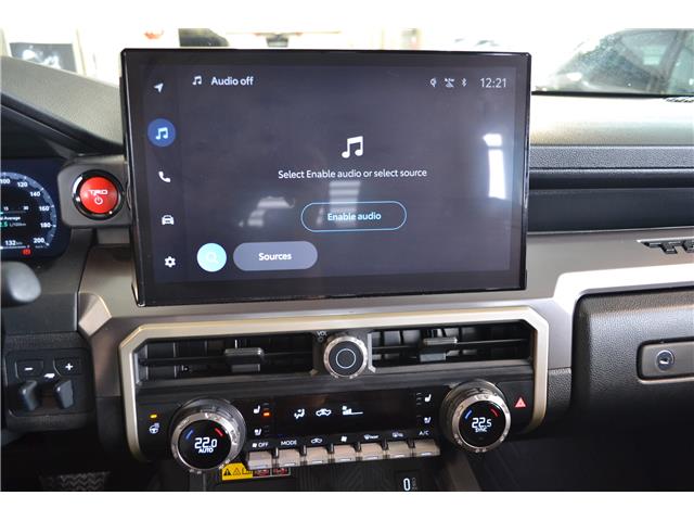 2025 Toyota Tacoma Hybrid Base (Stk: 26642A) in Kingston - Image 6 of 9