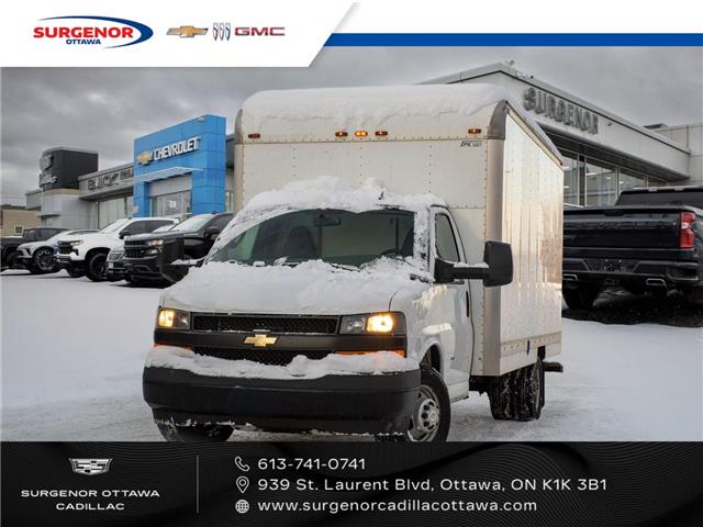 2020 Chevrolet Express Cutaway Work Van (Stk: R27843A) in Ottawa - Image 1 of 14