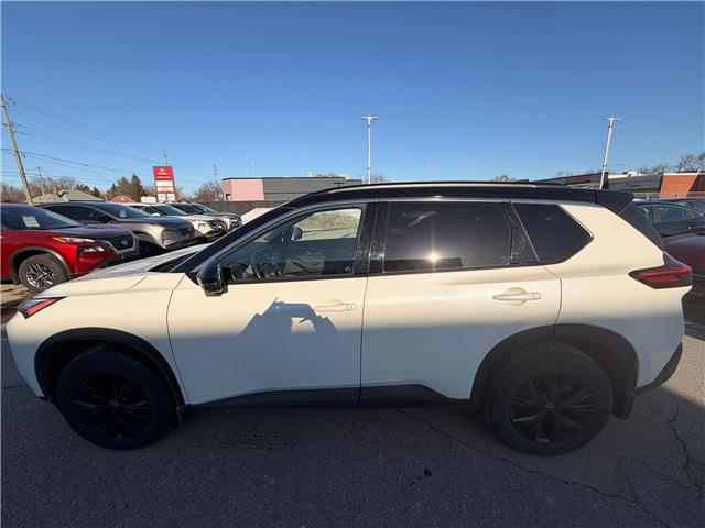 2023 Nissan Rogue SV Midnight Edition (Stk: 26663) in London - Image 5 of 10