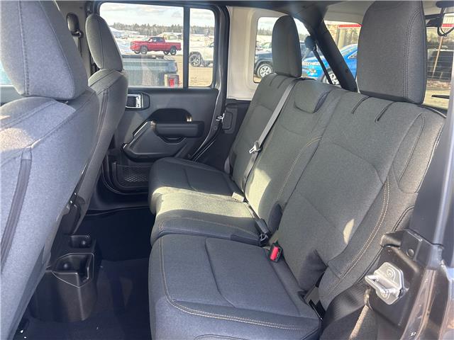2026 Jeep Wrangler Sport (Stk: 26030) in Oak Bay - Image 8 of 9