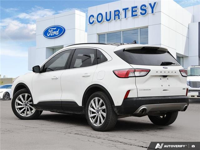 2022 Ford Escape Titanium Hybrid (Stk: P6537) in London - Image 4 of 26