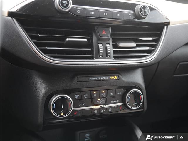 2022 Ford Escape Titanium Hybrid (Stk: P6537) in London - Image 19 of 26