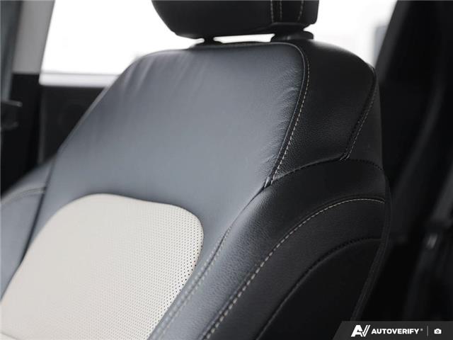 2022 Ford Escape Titanium Hybrid (Stk: P6537) in London - Image 23 of 26