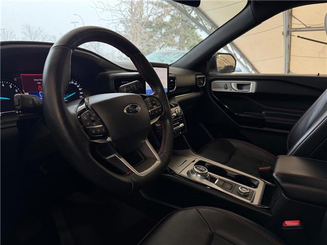 2022 Ford Explorer ST-Line (Stk: 260110A) in Calgary - Image 5 of 19