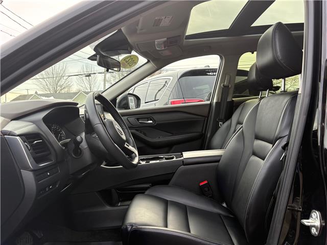 2023 Nissan Rogue SV Midnight Edition in Sussex - Image 7 of 14