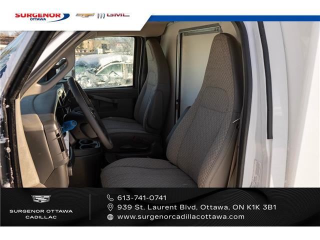 2025 GMC Savana Cutaway Work Van (Stk: R27949) in Ottawa - Image 11 of 22