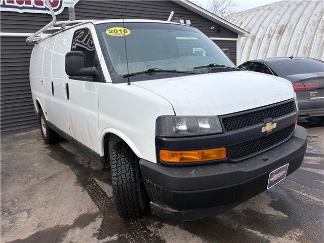 2018 Chevrolet Express 2500 Work Van in Sussex - Image 5 of 12