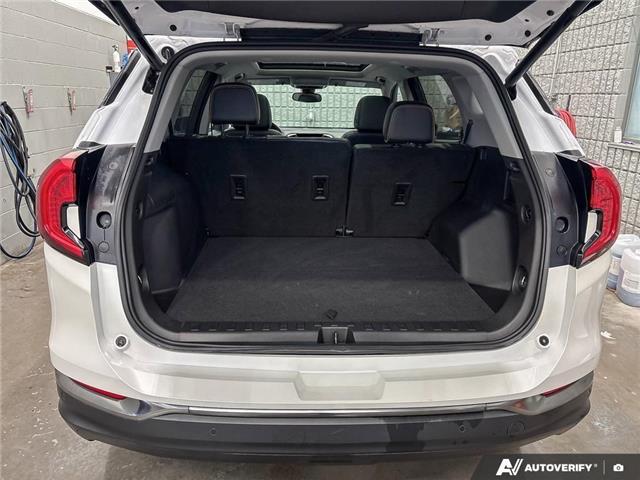 2022 GMC Terrain AT4 (Stk: 165356) in London - Image 12 of 26