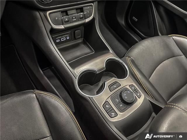 2022 GMC Terrain AT4 (Stk: 165356) in London - Image 18 of 26
