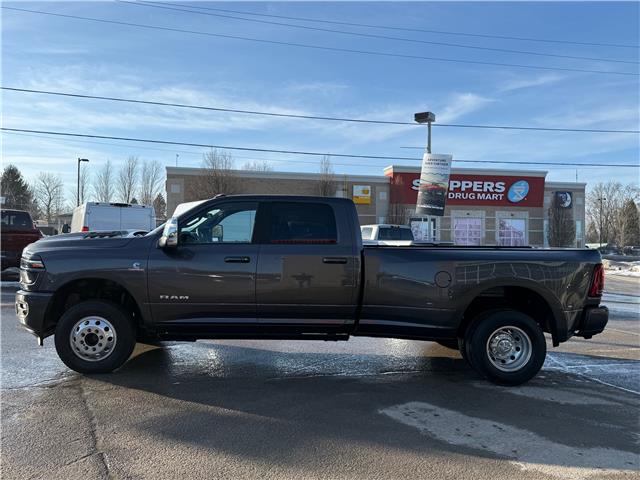 2025 RAM 3500 Laramie (Stk: W9394) in Uxbridge - Image 4 of 8