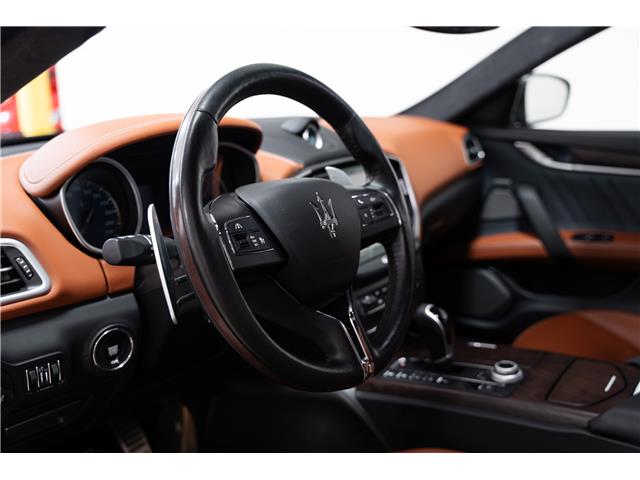 2017 Maserati Ghibli S Q4 (Stk: UC2272) in Calgary - Image 14 of 29