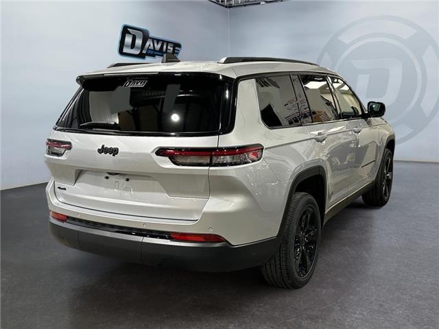 2025 Jeep Grand Cherokee L Laredo (Stk: 40794) in Lethbridge - Image 5 of 15