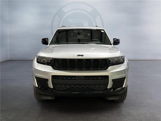 2025 Jeep Grand Cherokee L Laredo (Stk: 40794) in Lethbridge - Image 8 of 15
