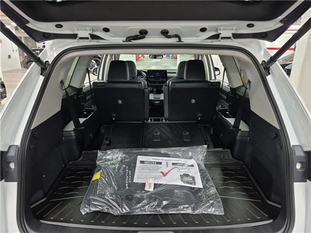2026 Toyota Grand Highlander Limited (Stk: 10120185A) in Markham - Image 33 of 36