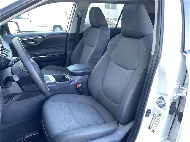 2025 Toyota RAV4 Hybrid XLE (Stk: 12108083A) in Concord - Image 23 of 43