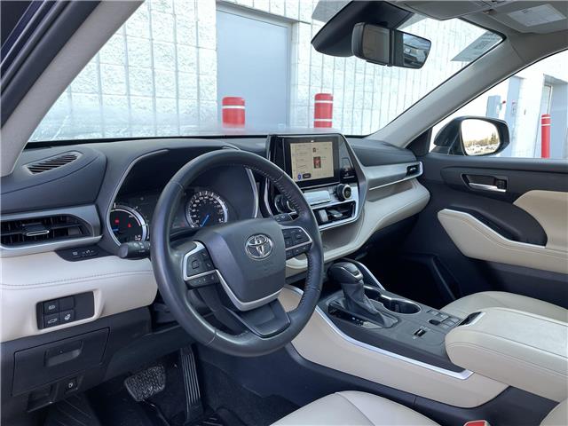 2025 Toyota Highlander Hybrid XLE (Stk: 12107851A) in Concord - Image 23 of 46