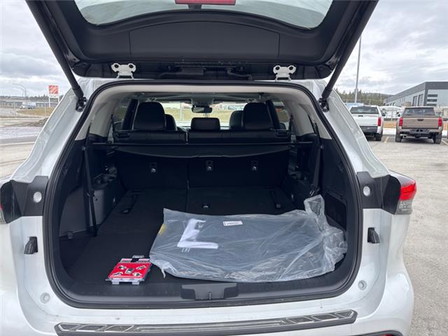 2026 Toyota Highlander XLE (Stk: S601030) in Cranbrook - Image 19 of 21