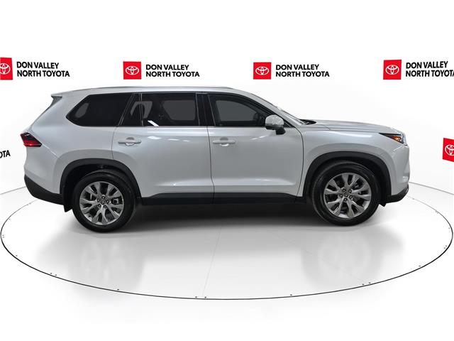 2026 Toyota Grand Highlander Limited (Stk: 10120185A) in Markham - Image 9 of 36