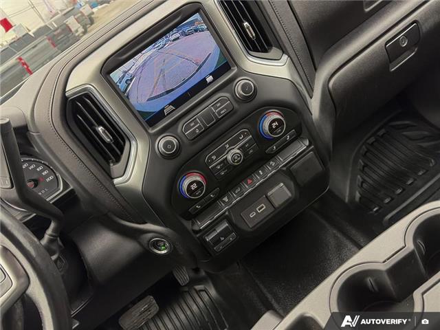 2021 Chevrolet Silverado 2500HD LT (Stk: R700A) in Grimsby - Image 18 of 25