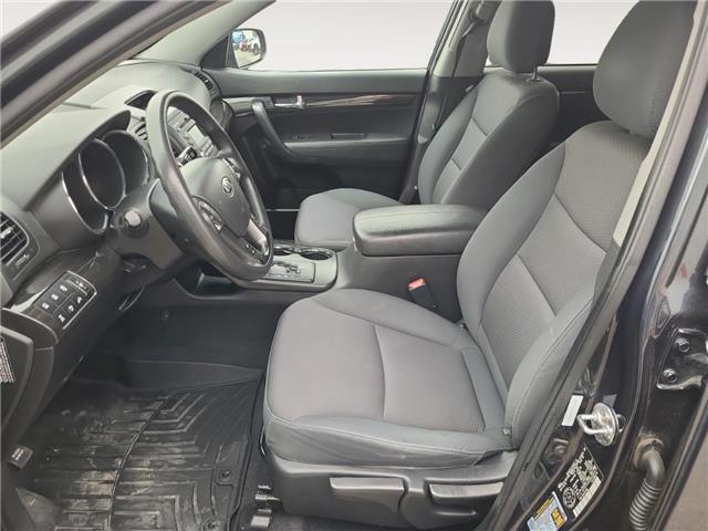 2013 Kia Sorento LX (Stk: 380489) in Claresholm - Image 9 of 15 2013 Kia Sorento LX (Stk: 380489) in Claresholm - Image 9 of 15