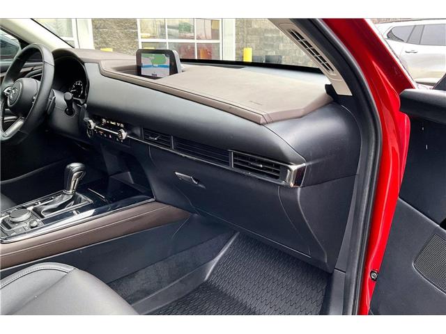2021 Mazda CX-30 GT w/Turbo (Stk: 38046U) in Calgary - Image 16 of 35