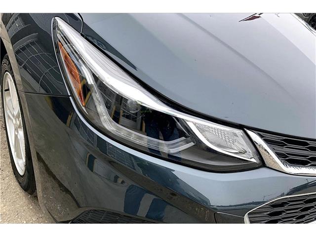 2018 Chevrolet Cruze LT Auto (Stk: 24933U) in Calgary - Image 28 of 32