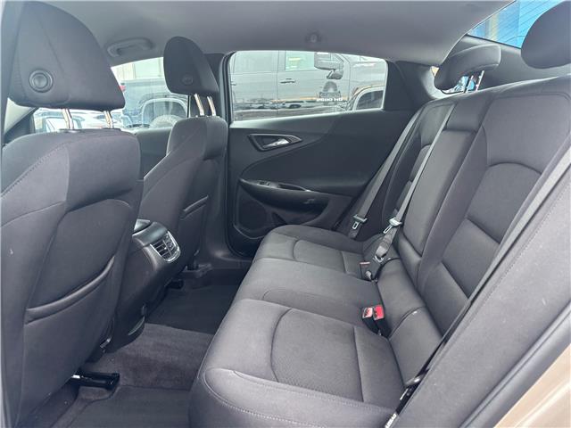 2022 Chevrolet Malibu LT (Stk: 25093A) in Temiskaming Shores - Image 9 of 14