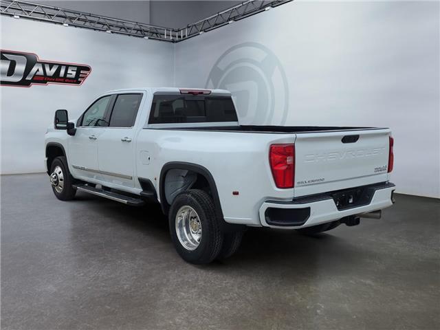 2026 Chevrolet Silverado 3500HD High Country (Stk: 380496) in Claresholm - Image 3 of 15