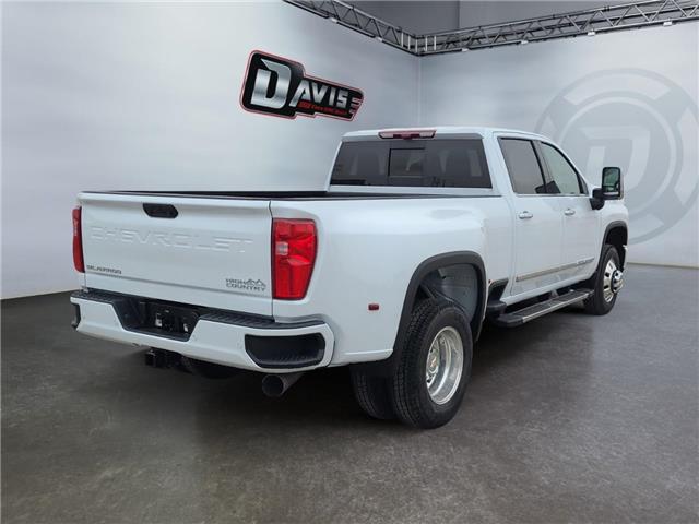 2026 Chevrolet Silverado 3500HD High Country (Stk: 380496) in Claresholm - Image 5 of 15