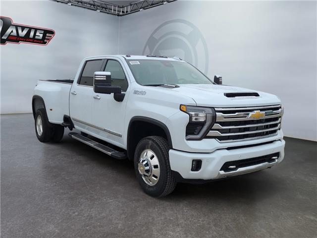 2026 Chevrolet Silverado 3500HD High Country (Stk: 380496) in Claresholm - Image 7 of 15