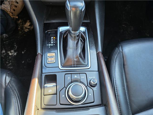 2018 Mazda Mazda3 50th Anniversary Edition in Kemptville - Image 7 of 14