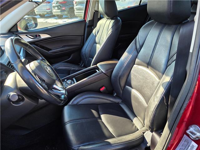 2018 Mazda Mazda3 50th Anniversary Edition in Kemptville - Image 11 of 14