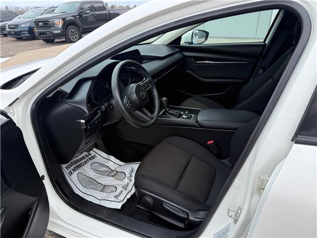 2022 Mazda Mazda3 GX (Stk: 24760) in Pembroke - Image 17 of 24 2022 Mazda Mazda3 GX (Stk: 24760) in Pembroke - Image 17 of 24