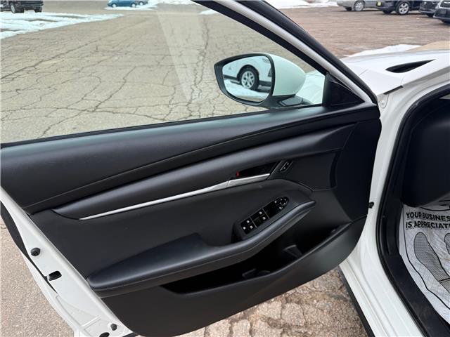 2022 Mazda Mazda3 GX (Stk: 24760) in Pembroke - Image 18 of 24 2022 Mazda Mazda3 GX (Stk: 24760) in Pembroke - Image 18 of 24