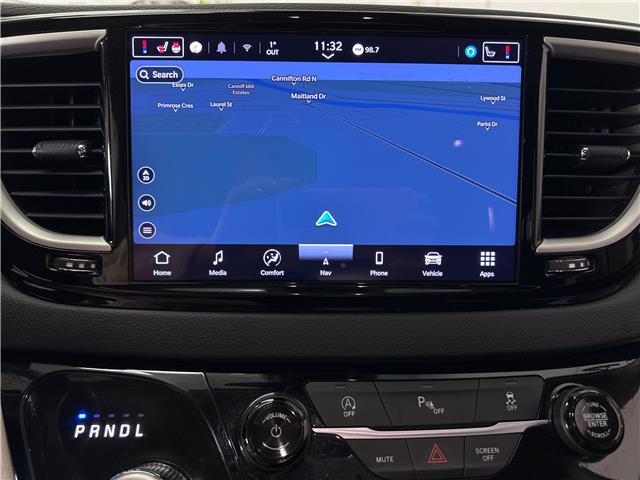 2024 Chrysler Grand Caravan SXT (Stk: 43625J) in Belleville - Image 20 of 28