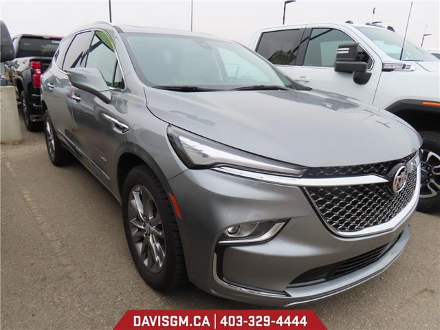 2023 Buick Enclave Avenir (Stk: 303025) in Lethbridge - Image 3 of 9