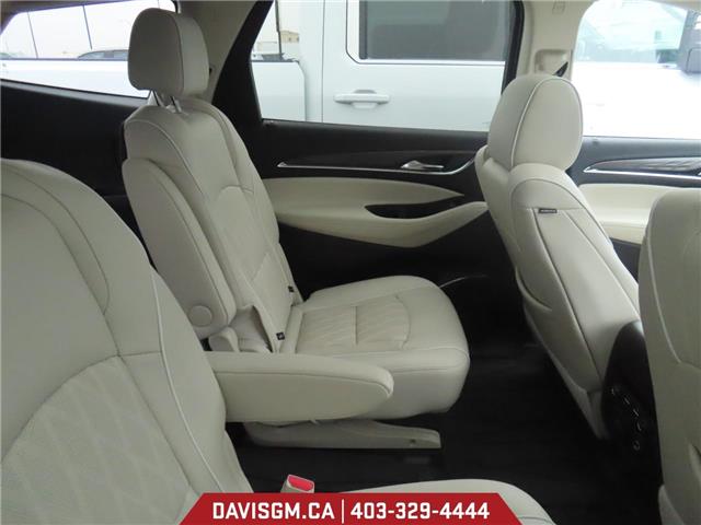 2023 Buick Enclave Avenir (Stk: 303025) in Lethbridge - Image 8 of 9