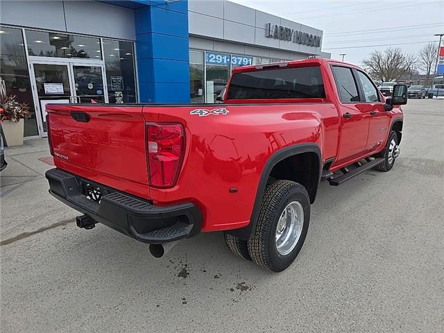 2026 Chevrolet SILVERADO 3500 DRW 4WD WT CREW WT (Stk: 26-990) in Listowel - Image 3 of 10