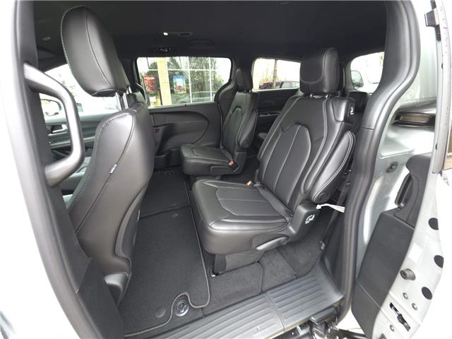 2026 Chrysler Grand Caravan SXT (Stk: 26039) in New Hamburg - Image 10 of 23